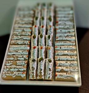 Kaju Roll