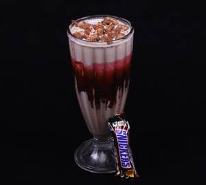 Snickers milk shake