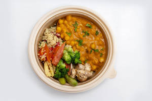 Foxtail Millet Bowl With Chickpeas Curry