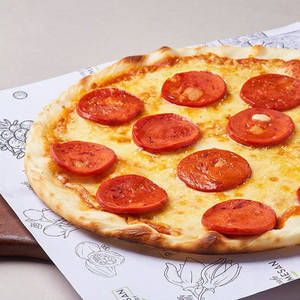 Classic Pepperoni Pizza