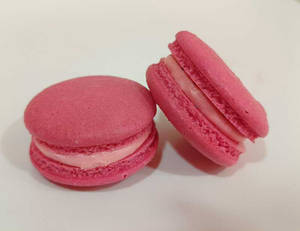 Macaroon Strawberry