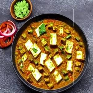 Matar Paneer