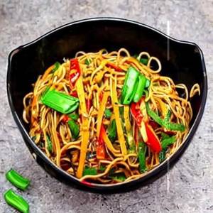 Veg Chilli Garlic Noodles