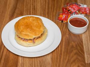 Veg Aloo Tikki Burger