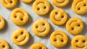 Smiley (five pieces)