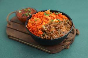 Chicken Manchurian (5 Pcs) + Chicken Schzewan Fried Rice Combos [Chicken Schezwan Fried Rice ]