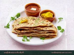 Pyaaz Paratha
