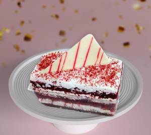 Red velvet pastry