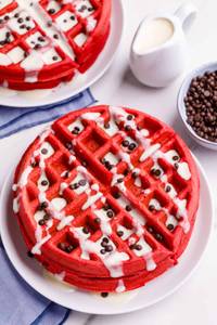 Red Velvet waffle [ White Choco ]