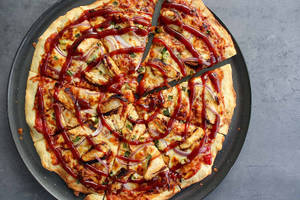 Paneer BBQ Pizza [Thin Crust]
