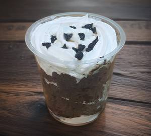 Chocolate Cup Pastry