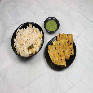 Sabudana Khichdi (250 ML) , Methi Thepla (3 pcs) Combo