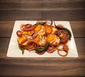 Tawa Fried Egg Platter