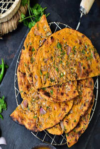 Onion Missi Roti