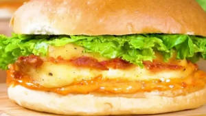 Paneer Tikka Burger