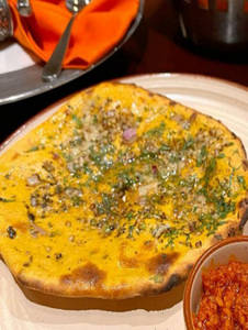 Garlic Missi Roti