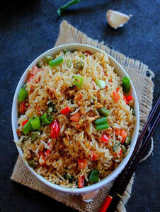 Paneer Burnt Garlic Fried Rice