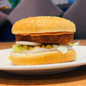 Veg Daytime Cravings Corn Burger