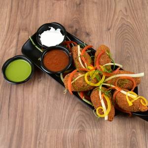 Chicken Kurkure Momos