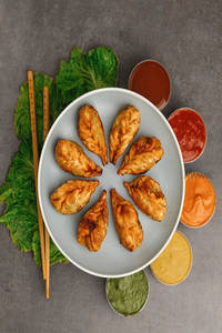 Fried Veg Momos - 8 Pcs
