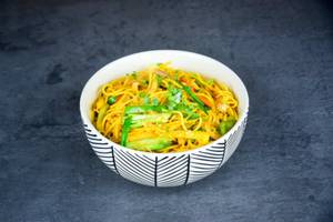 Singaporean Chilli Hakka Noodles