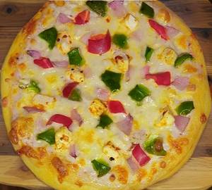 Onion Paneer Pizza 