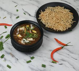 Chicken hot and sour soup