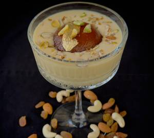 Zauk-E-Shahi