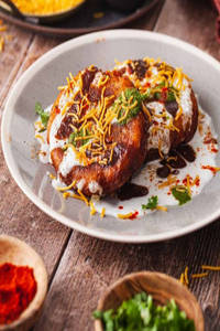 Aloo Tikki Chaat