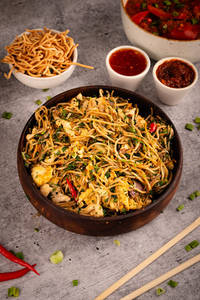 Chicken Chilly Coriander Noodles