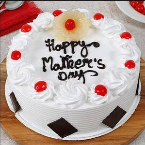 Mother's Day Cake (fruit)