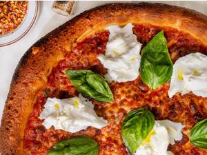 Burrata Pizza