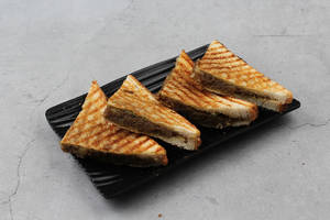 Aloo Mutter Sandwich