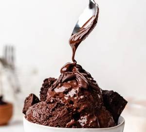 Chocolate Brownie Ice Cream