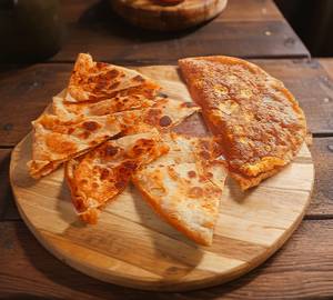 Aloo Paratha With Omelette