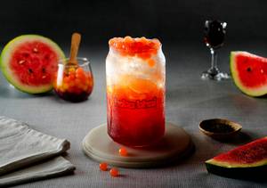Water Melon Iced Tea with Bubbles