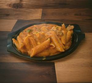Mix sauce pasta