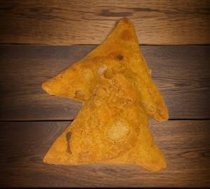 Chicken keema samosa