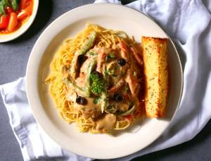 Veg Melagnaise Pasta