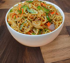 Chilli garlic noodles