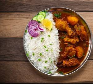 Chicken Curry (500 Ml 2 Pcs) With Rice(500Ml)