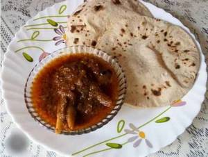 Mutton Curry( 500 Ml)With 4 Tawa Roti
