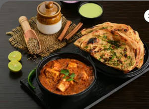 Paneer Masala 300ml + 3 Roti