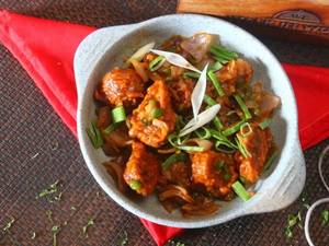 Chicken Crispy N Hot Garlic Sauce