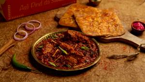 Tawa Amritsari Chicken and Paratha Combo