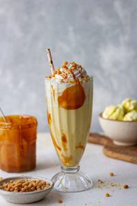 Butterscotch milk shakes