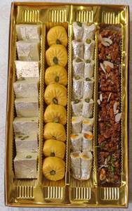 Khoya Burfi Assorted ( 1 Box , 800 Grams )