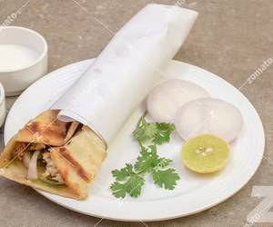 Paneer Bhurji Roll