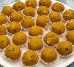 Mewa Besan Laddu