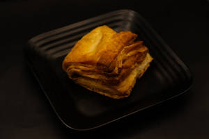 Veg Puff (1 Pc)